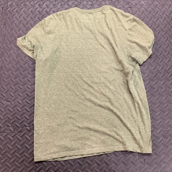 Green Shirt - Picture 3 of 3